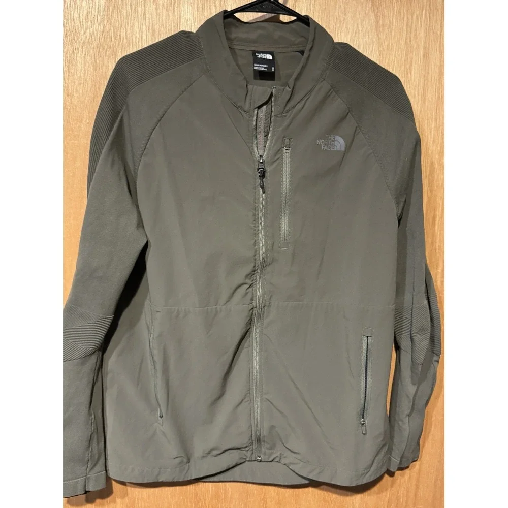 North Face Mens Medium Olive Full Zip Light Weight Jacket